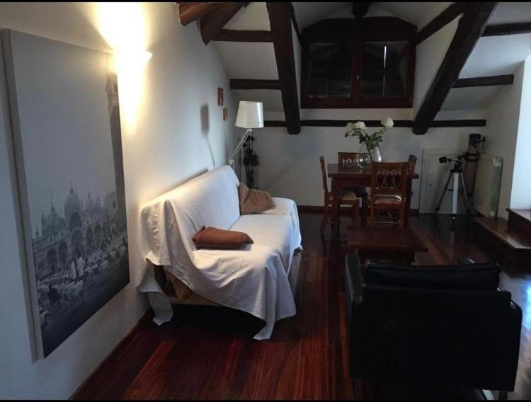 Stylish Penthouse Apartment In Venice Lido, 10 Minutes From Saint Marks Square Λίντο της Βενετίας Εξωτερικό φωτογραφία