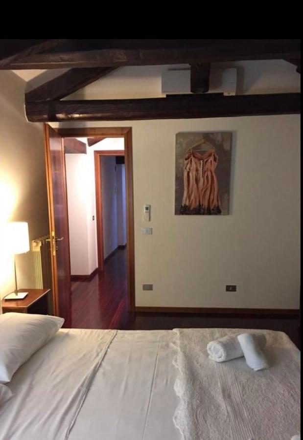 Stylish Penthouse Apartment In Venice Lido, 10 Minutes From Saint Marks Square Λίντο της Βενετίας Εξωτερικό φωτογραφία